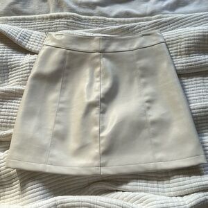 White faux leather skirt